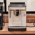 Machine à café à grain Delonghi Magnifica Evo. (c) Labo Maison