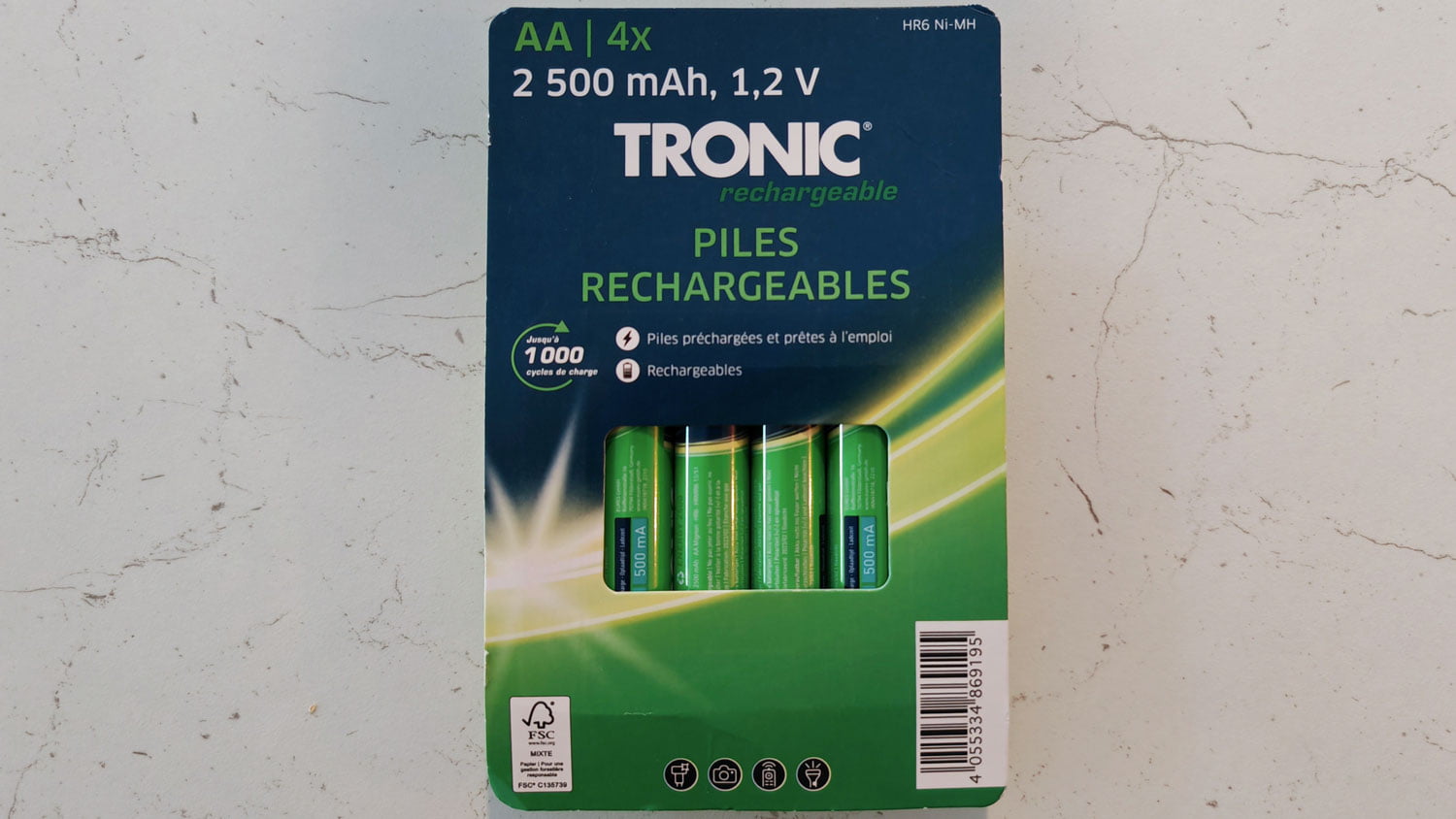 Emballage des piles Lild Tronic AA Ni-Mh 2500 mAh.
