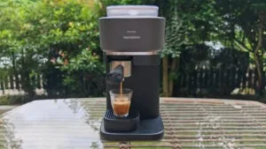 La Philips Baristina, compacte et simple, profite actuellement d'une baisse de prix chez Ubaldi. (c) Labo Maison