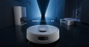Stations d'aspiration des déchets et d'évacuations de l'eau du robot aspirateur SwitchBot S10.