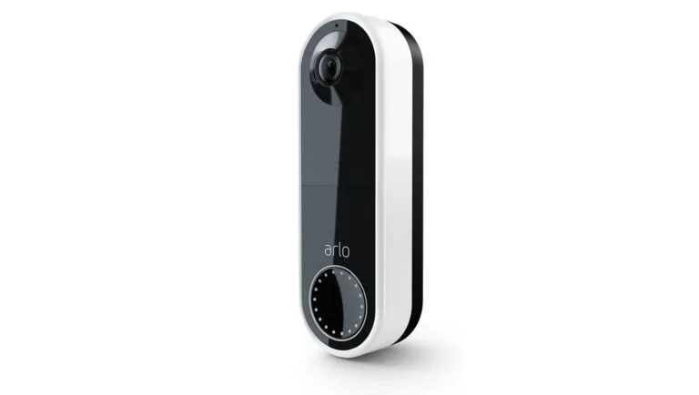 Sonnette connectée Arlo Essential Wireless Video Doorbell.