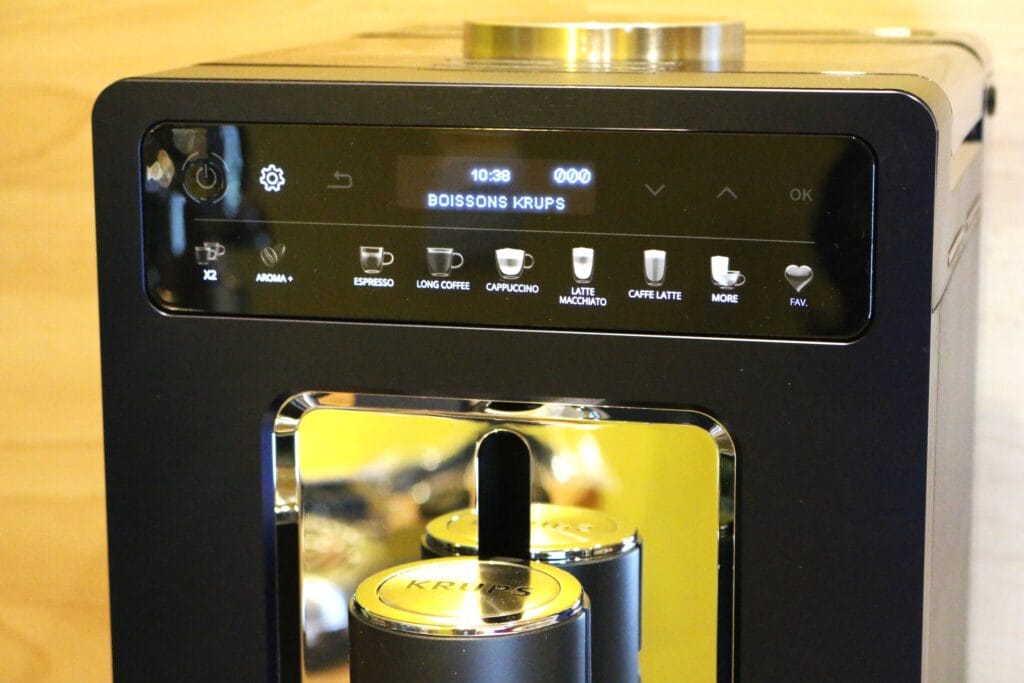 Machine à café expresso automatique avec broyeur Krups Evidence One (by Wilmotte) (c) Labo Maison