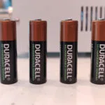 Test piles rechargeables Duracell Rechargeable Ni-MH AA 1300 mAh