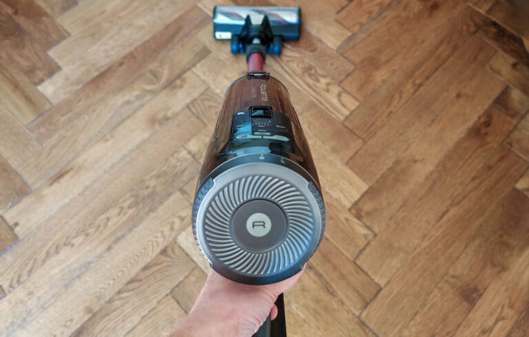 Aspirateur balai Rowenta X-Force Flex 13.60. (c) Labo Maison