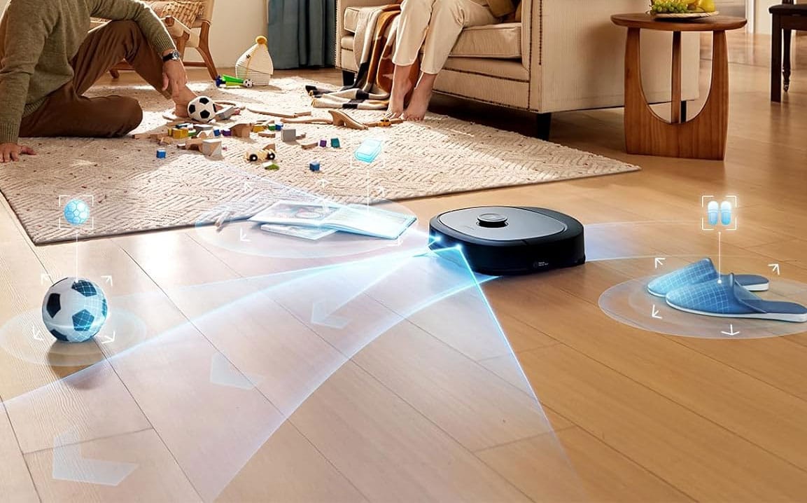 Por détecter les obstacles en temps réel, le robot s'appuie sur deux capteurs laser et une IA intégrée.