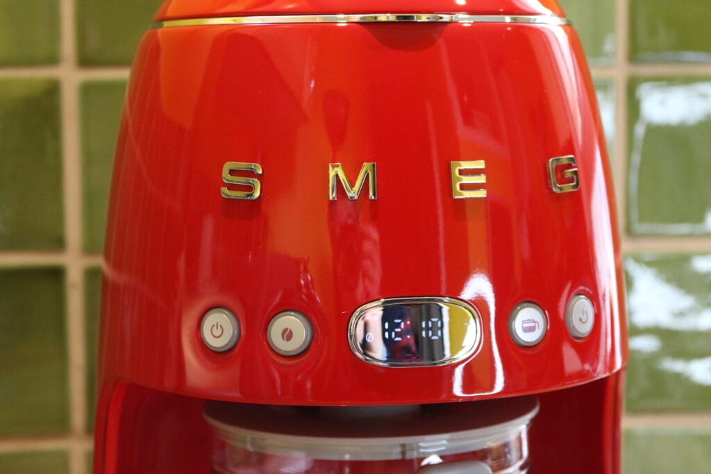 Cafetière filtre Smeg DCF02 (c) Labo Maison