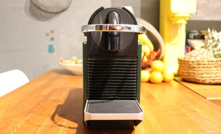 Machine à café à dosettes Krups Nespresso Pixie © Labo Maison