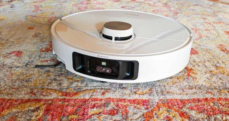 Deux aspirateurs robots Dreame haut de gamme en promo à moins de 1000 €. (c) Labo Maison