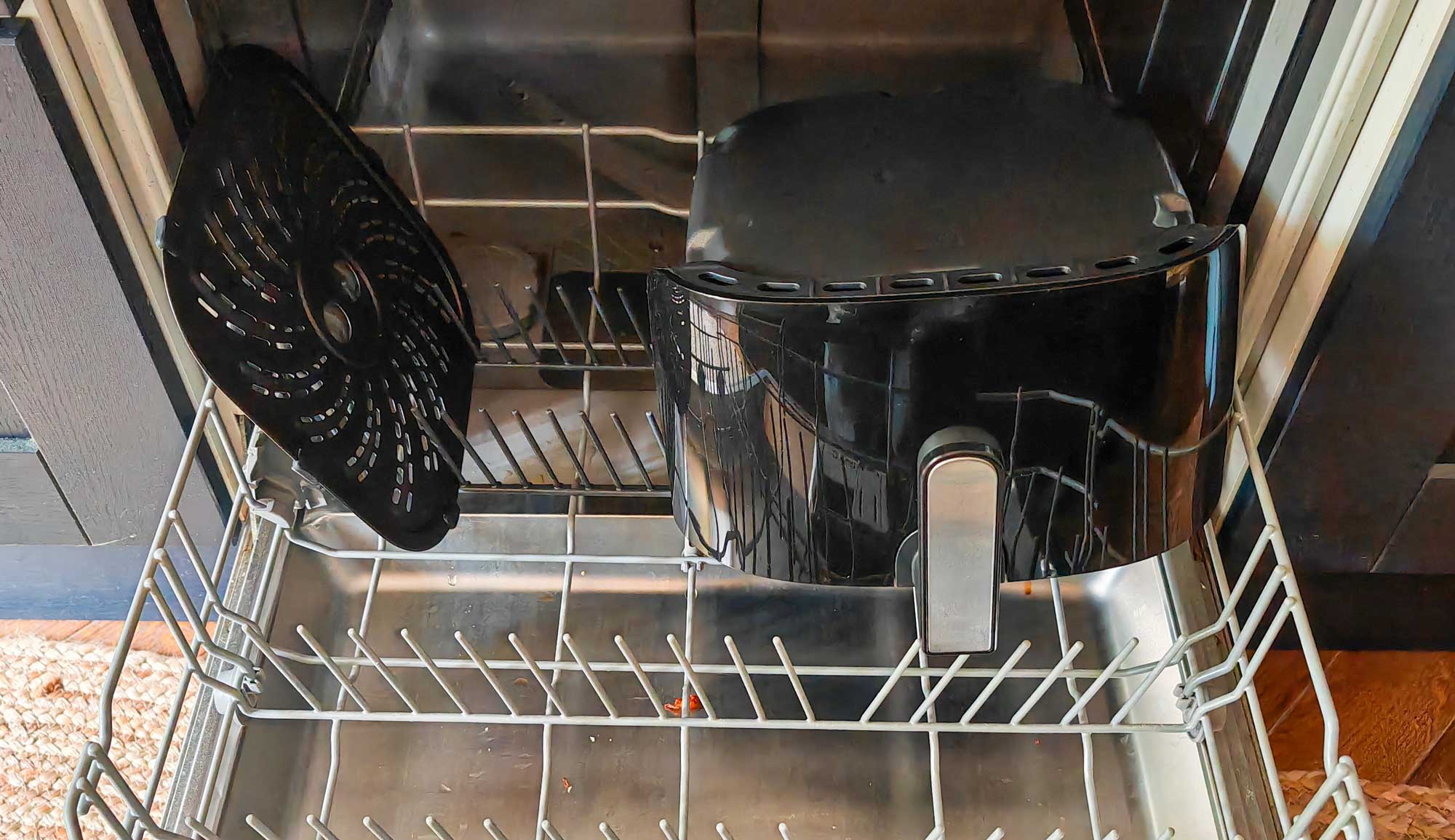 La cuve et la grille passent au lave vaisselle. (c) Labo Maison