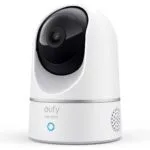 Caméra Eufy 2K Pan & Tilt : Surveillance 360° avec Suivi Intelligent et Vision Nocturne.