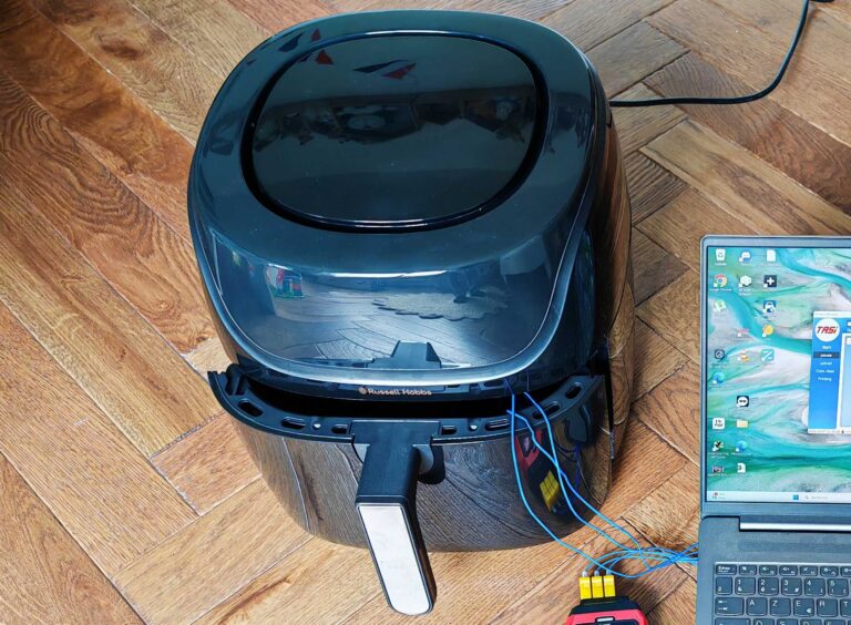 Test Russell Hobbs Satisfry Air Fryer XL 27170-56. (c) Labo Maison
