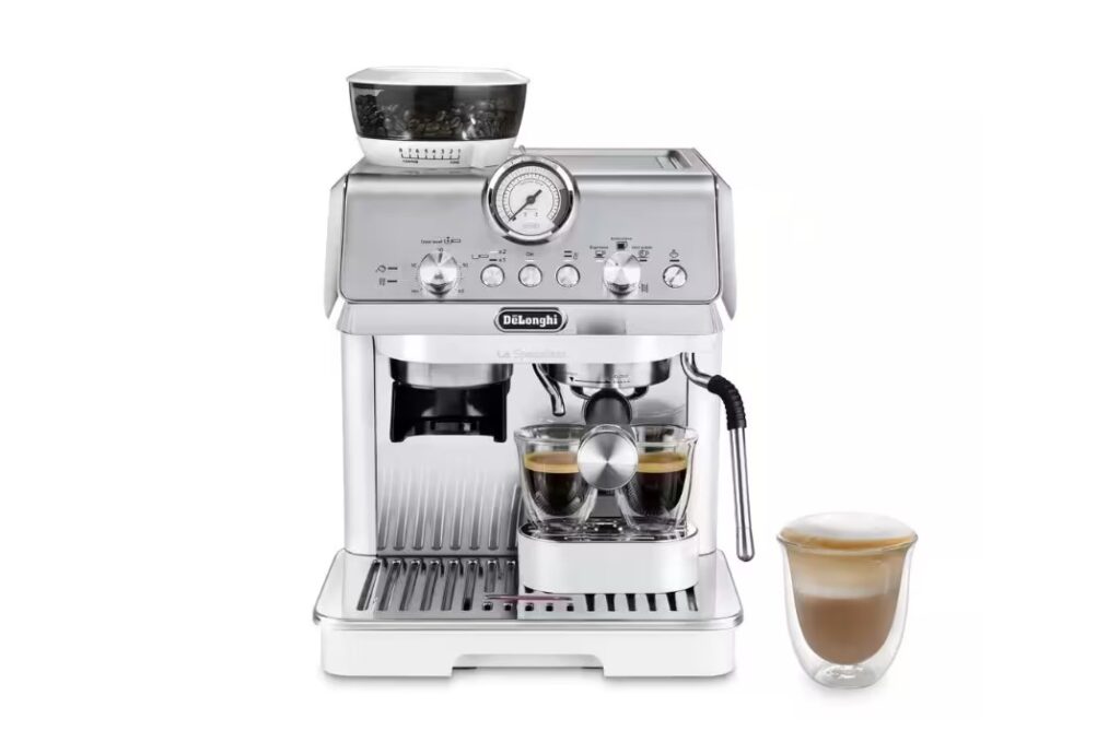 La machine à café avec broyeur semi automatique Delonghi Specialista Arte