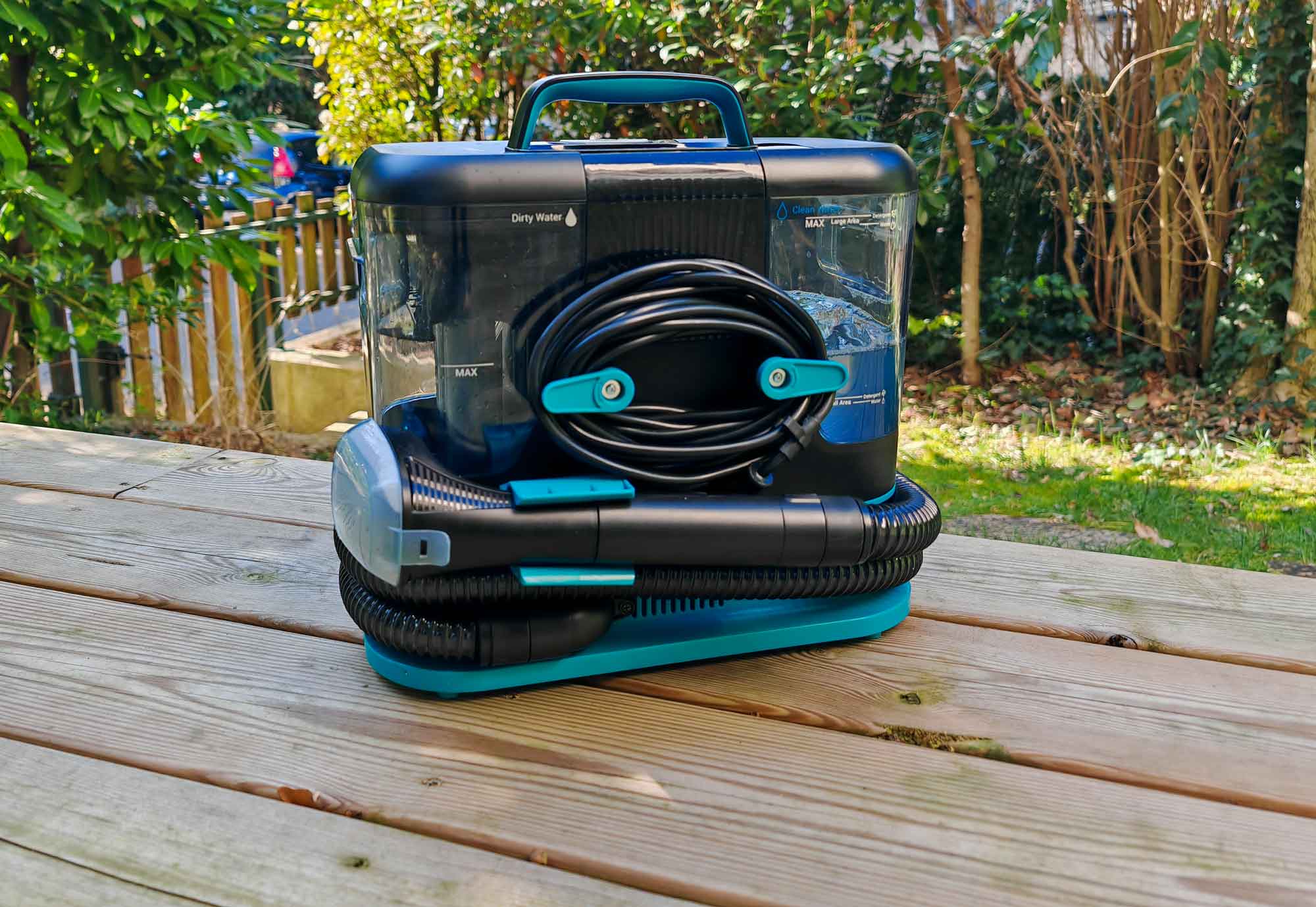 Test du détacheur portatif Rowenta Clean It. (c) Labo Maison