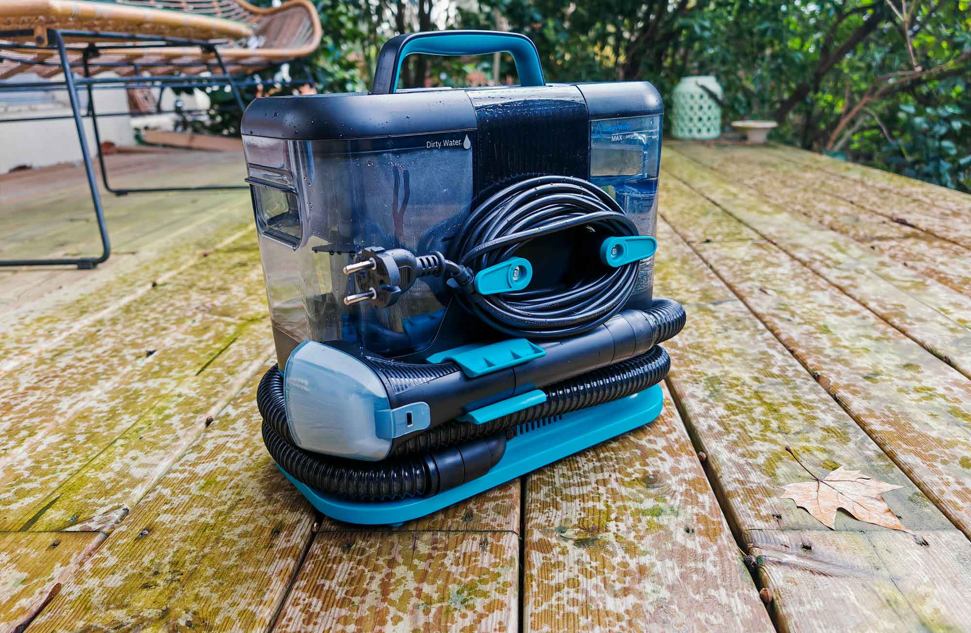 Le Rowenta Clean It est compact, avec un enrouleur de câble et un tuyau qui se range sur la base pour un stockage facile. (c) Labo Maison