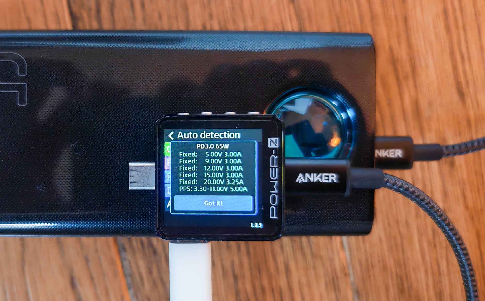 Limité en PPS : tension variable entre 3,3 et 11 V, insuffisant pour des usages nécessitant 20 V. (c) Labo Maison