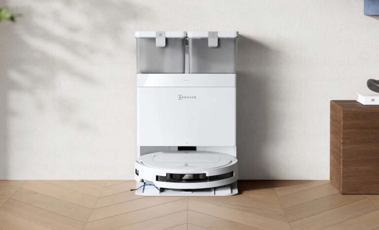 Le fleuron de la gamme d'aspirateurs robots laveurs T50.