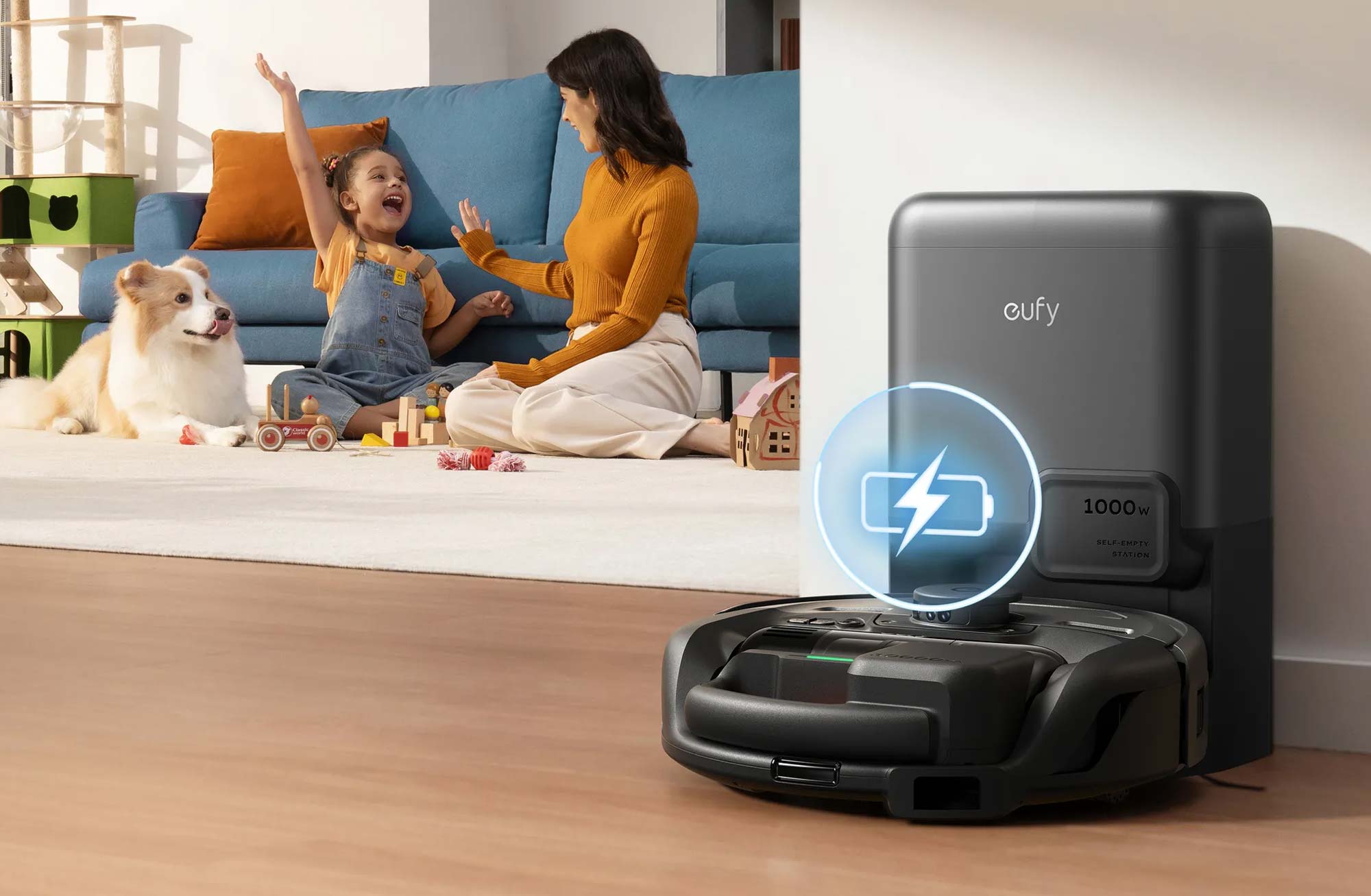 La station de charge du Eufy Clean E20 est compacte, vidange automatiquement le bac et stocke les déchets 75 jours.