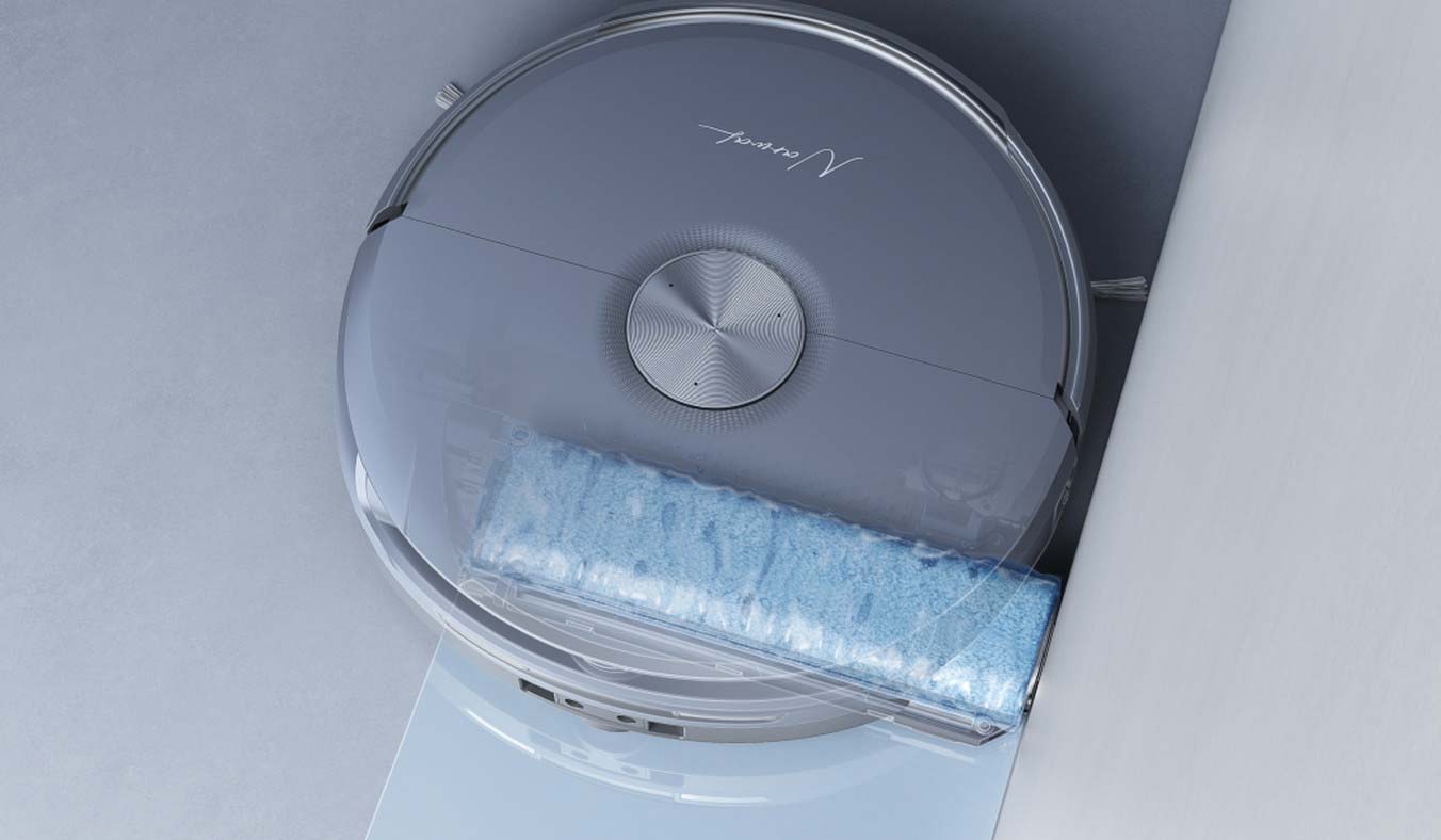 Narwal Flow : aspirateur robot laveur avec rouleau extensible pour un nettoyage précis et hygiénique.