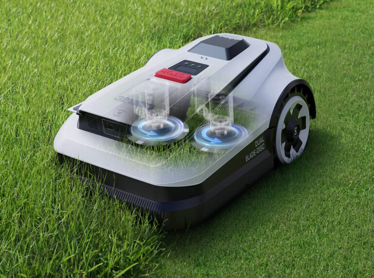 Robot tondeuse Ecovacs Goat A3000 LiDAR : deux plateaux de coupe.