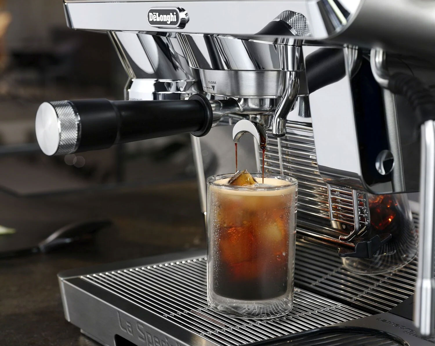 Réalisation d'un café extrait à froid : Cold Brew.