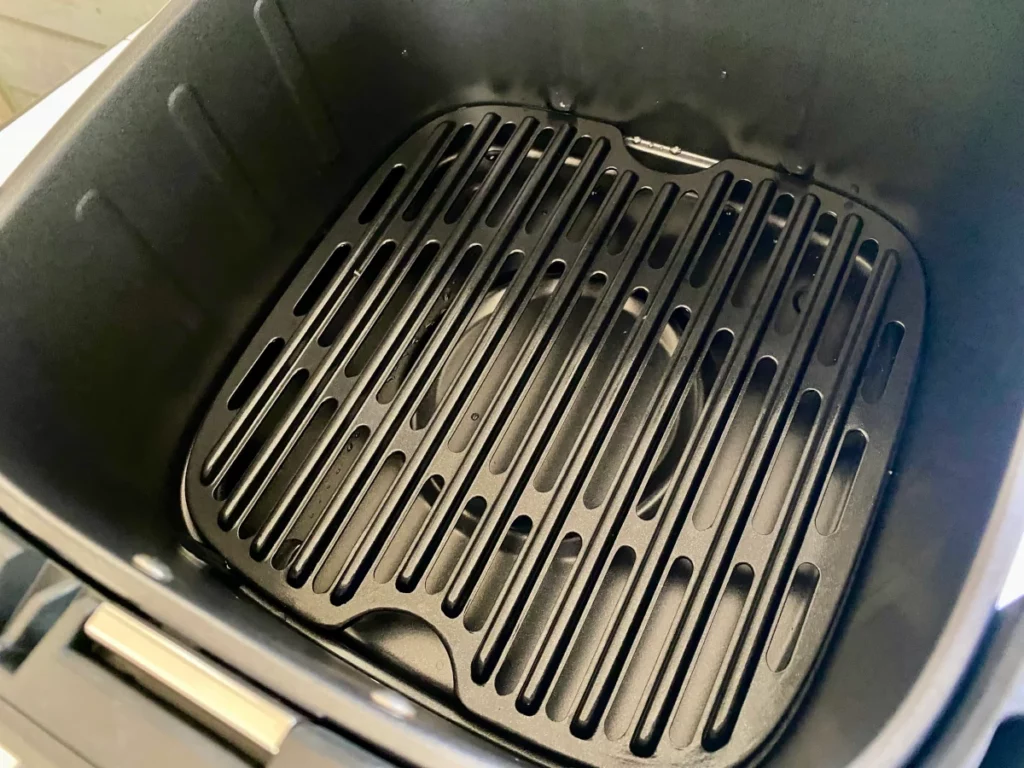 La cuve avec sa grille (c) Labo Maison