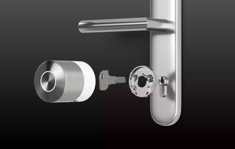 La Nuki Smart Lock Pro (5e gén) sécurise votre logement, simple à installer et pilotable à distance.