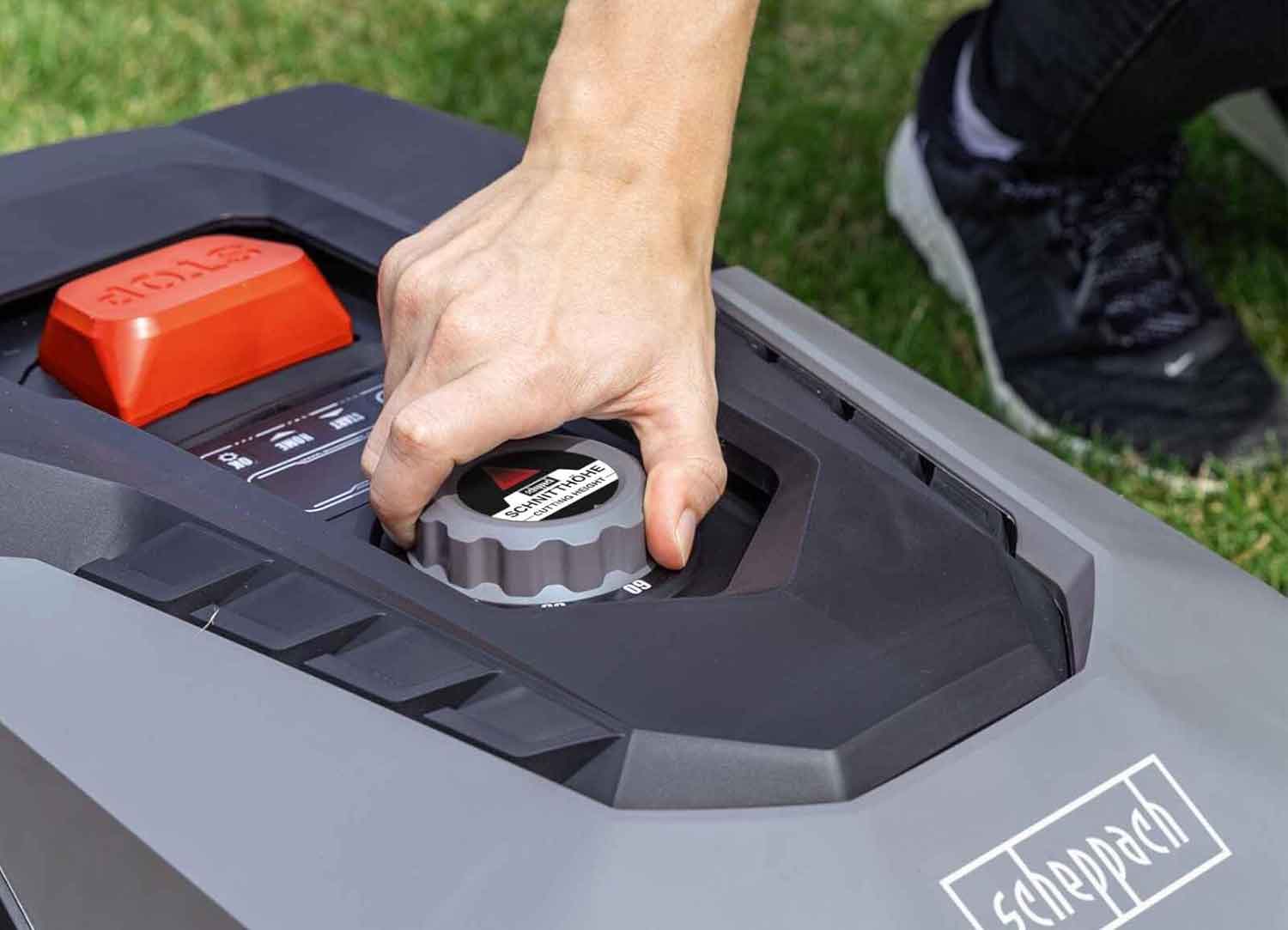 Le Practixx PX-RRM-600Wi offre une hauteur de coupe réglable de 20 à 60 mm pour s’adapter à votre pelouse.