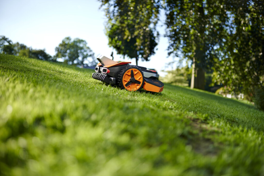 Robot tondeuse Worx Landroid Vision M WR205E