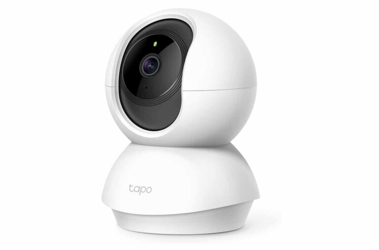Caméra TP-Link Tapo C200 Wi-Fi motorisée pour surveiller votre intérieur.