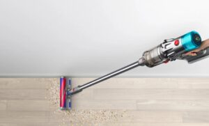 L'aspirateur balai Dyson V12 Origin à 399 € pour les French Days.