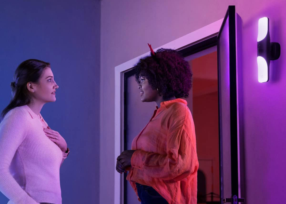 Éclairage personnalisable avec des millions de couleurs pour toutes les ambiances.